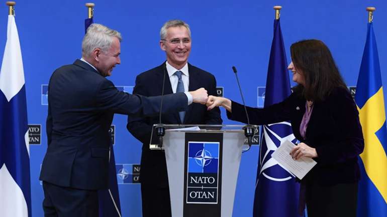 Фінляндія стрімко прямує до НАТО