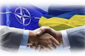 Україна подає заявку на пришвидшений вступ до НАТО