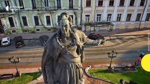 Виконком Одеської міськради хвалив рішення про демонтаж пам’ятників Катерині та Суворову