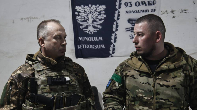 Олександр Сирський: сили оборони не дали ворогу взяти Бахмут в оперативне оточення