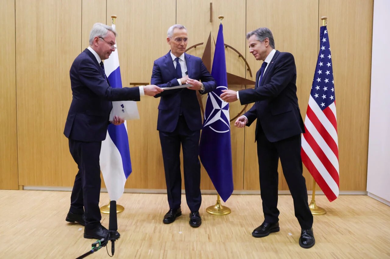 Фінляндія офіційно приєдналася до НАТО
