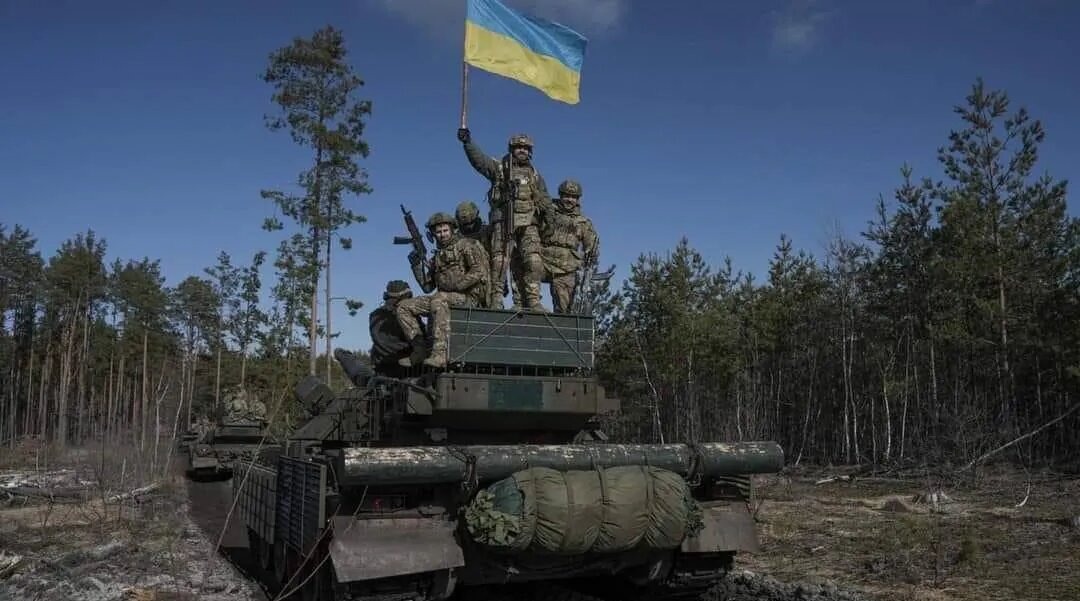 Триває наступальна операція українських сил оборони