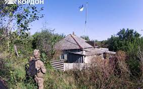 Бійці підняли прапор України над двома селами Харківщини