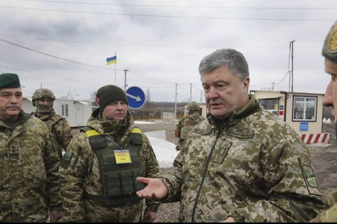 Петро Порошенко: Сьогодні під ранок я повернувся з фронту