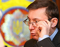 Луценко вимагає від Балоги піти у відставку