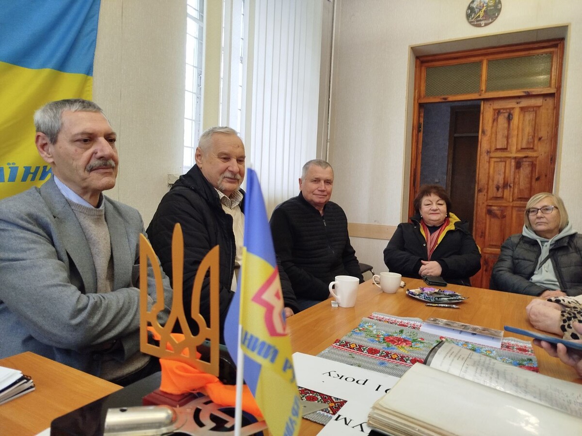 Круглий стіл в Чернігові до 34-ї річниці референдуму за незалежність України