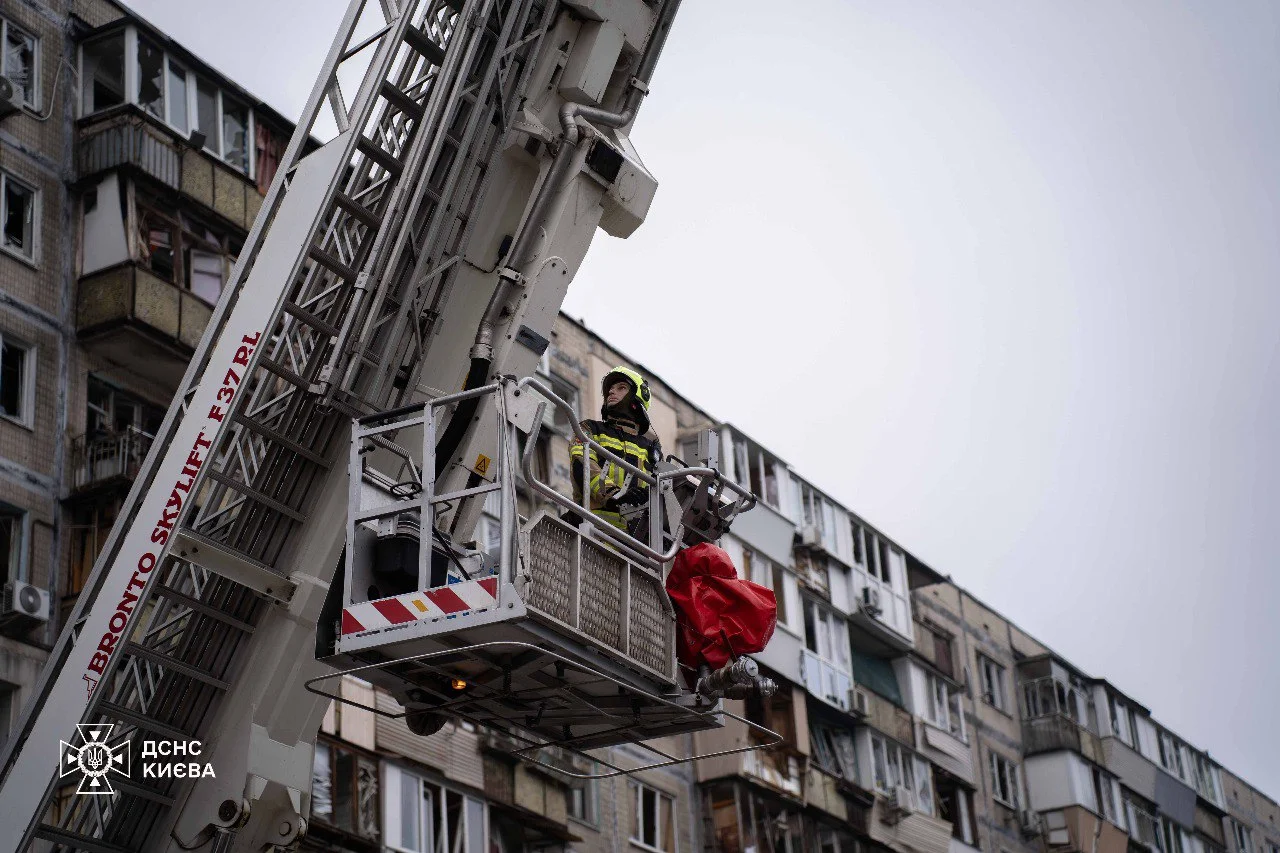 У Києві завершено ліквідацію наслідків російської атаки: двоє загиблих, 38 постраждалих