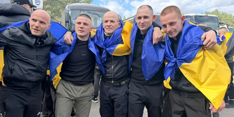 Повернення з російського полону: на рідній землі ще 193 Захисників України!