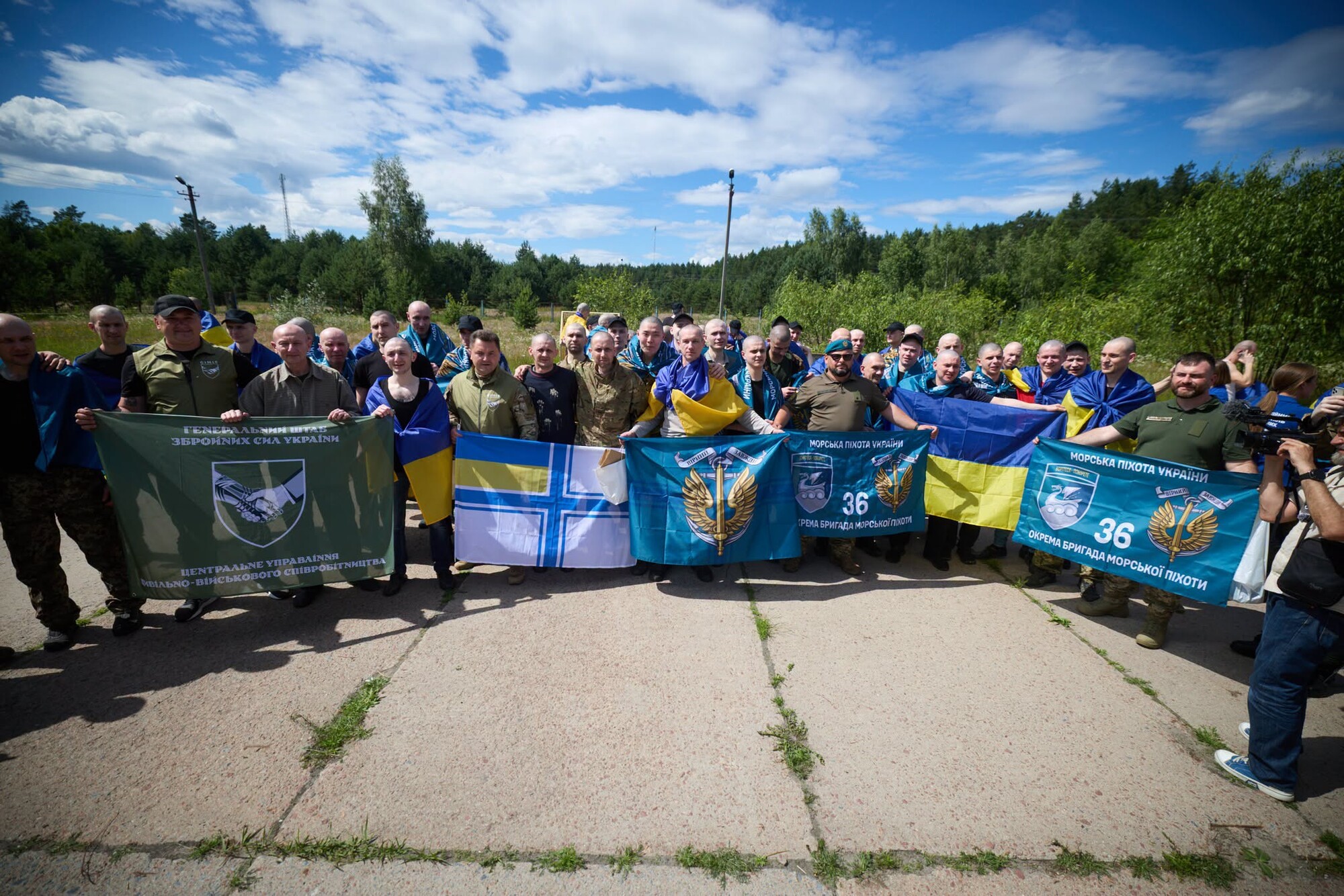 З російського полону звільнено 160 українських військових, були в полоні з 2022 року...