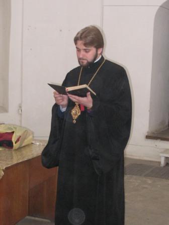 Чернігів. У Катерининській церкві розпочалося богослужіння. Фото
