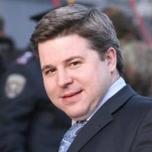 Чернігівська міська рада позбавила повноважень секретаря В.Гольця