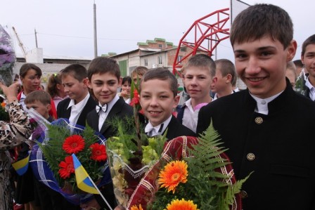 Чернігівщина. Відкриття нової школи у селі Старий Білоус. Фото