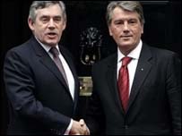 Ющенко у Лондоні про НАТО, економіку і футбол