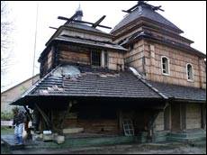 На Львівщині таки були зумисні підпали дерев’яних церков