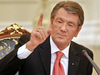 Президент України Віктор Ющенко поставив донецьку владу на місце