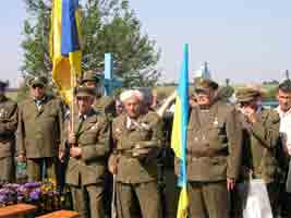 УНП та НРУ привітали ветеранів УПА з нагоди 65-річчя Української Повстанської Армії
