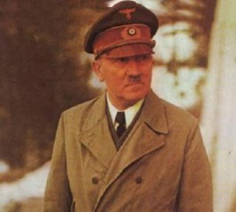 У Полтаві скандал навколо пам’ятника Гітлеру