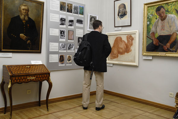 Українським музеям можуть дозволити заробляти