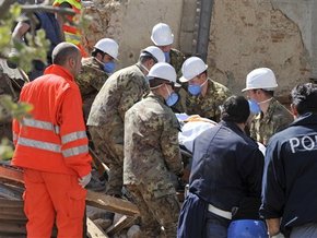 Землетрус в Італії: кількість загиблих зростає щогодини