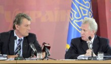 Ющенко наказав Медведьку розібратися, хто отруїв дітей на Закарпатті