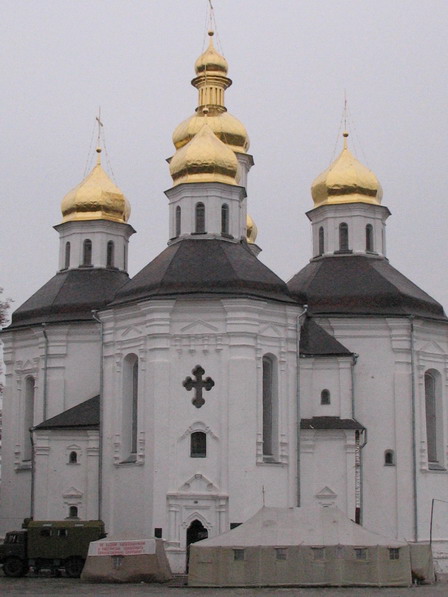 Експонати Чернігівського музею вивезені із Катерининської церкви