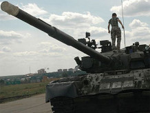 Російський танк обстріляв дачу в Московській області