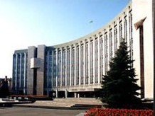 Біля Дніпропетровської міської ради стався вибух
