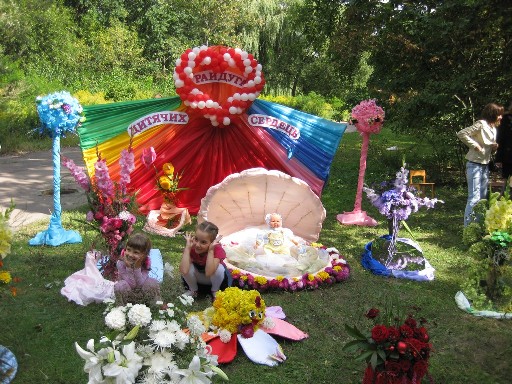 Святкова виставка квітів і плодів «Щастя краси» у Чернігові. Фото