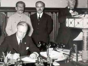 Українські виміри радянсько-німецького Пакту 1939 року