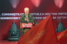 Комуніст Воронін пішов з посади президента Молдови