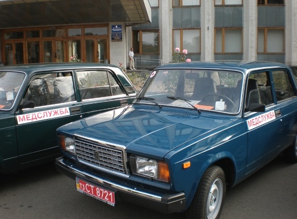 Сільським лікувальним закладам Чернігівщини вручено автомобілі. Фото