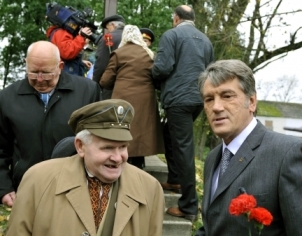 На Волині Віктор Ющенко взяв участь у заходах з нагоди 67-ї річниці утворення УПА. Фото