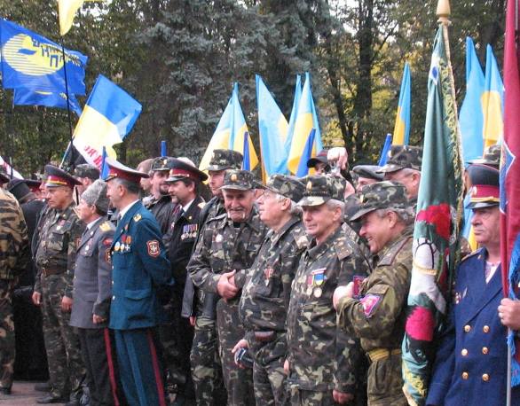Відзначення Дня Українського козацтва у Чернігові. Фото