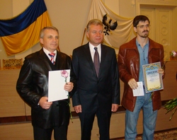 У Чернігівській міській раді відзначили фотомайстрів та різьбярів